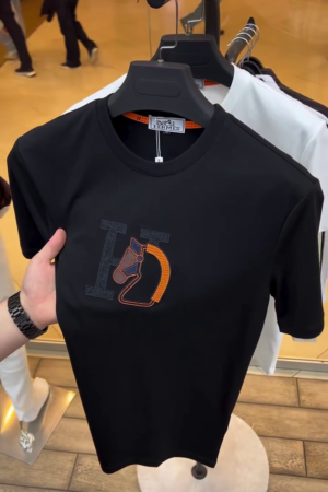 Men's and Women's Black Cotton T-Shirt with Horse Graphic Print, S Size
