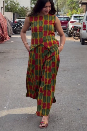 Women Printed Regular Pure Cotton Kurta with Palazzos